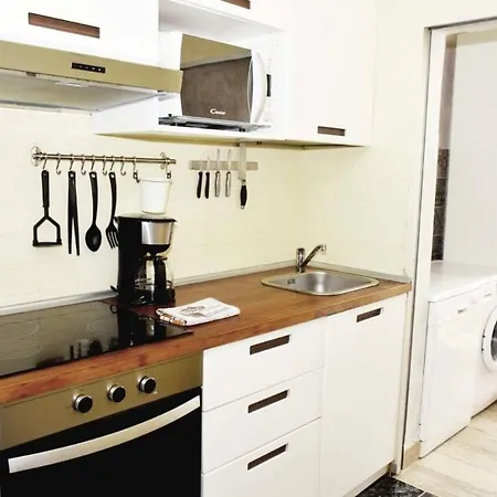 Lovely With Sea View شقة